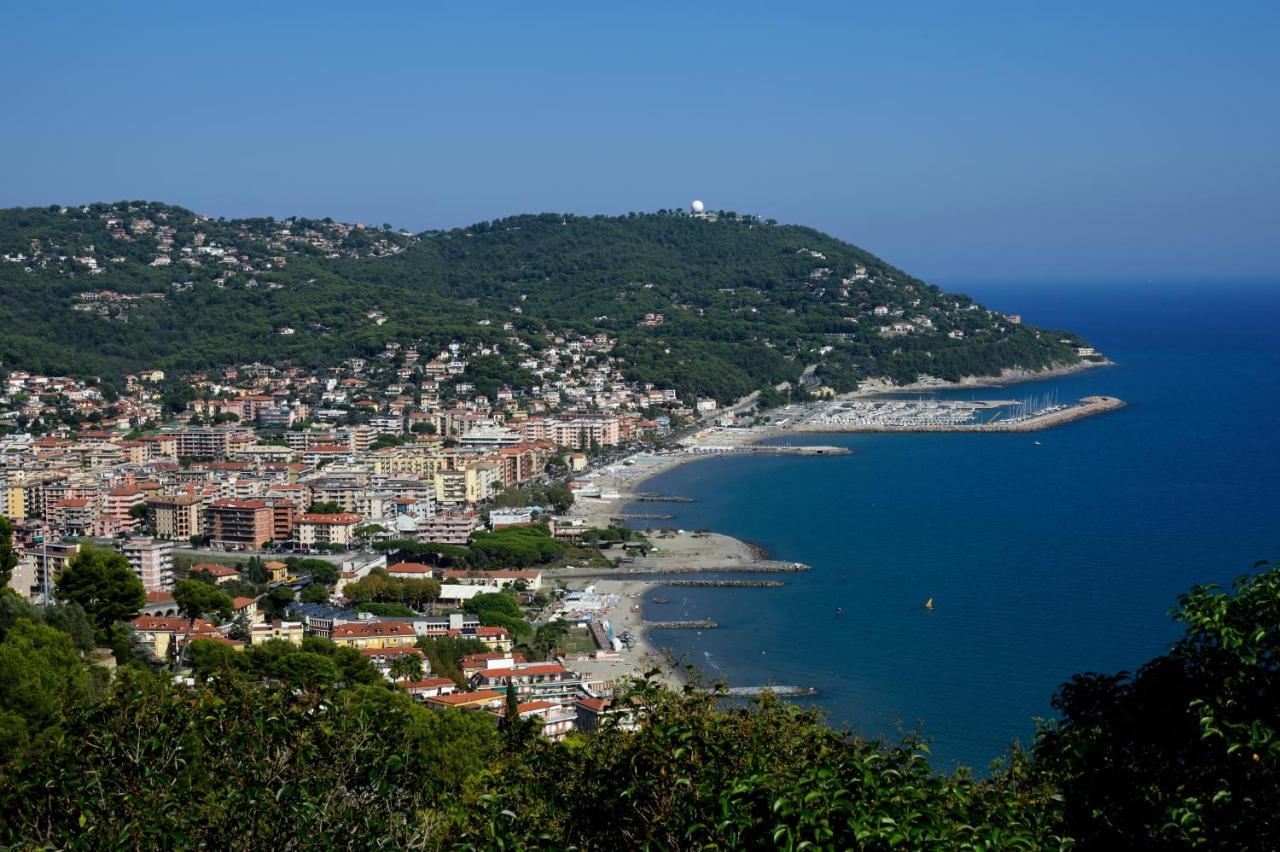 Muri Vecchi Marina dʼMarina dʼAndora Exteriör bild